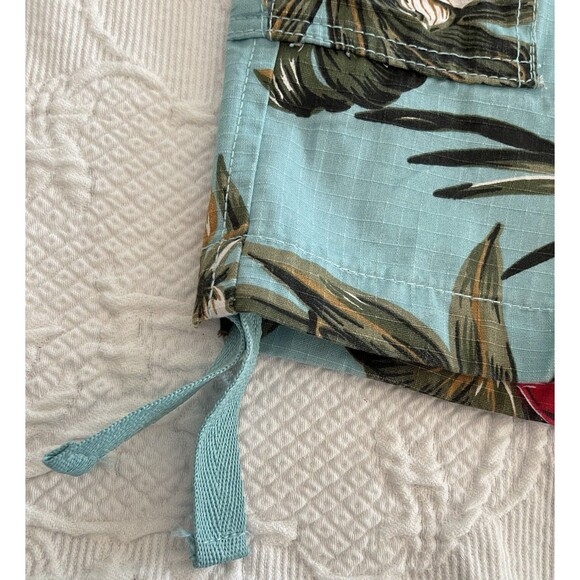 Another Hype Piece AHP Tropical Floral Cargo Shorts Hawaii Mens Size 38 - Picture 13 of 14